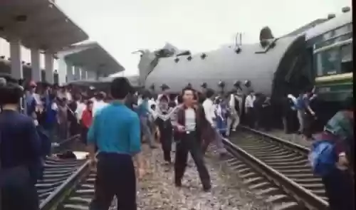 中国十大进站事故(铁路安全事故案例及分析)插图8