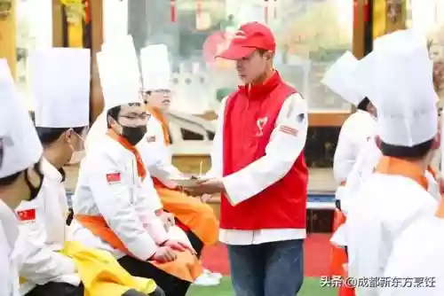 中国十大厨师培训学校(学厨师哪家学校好)