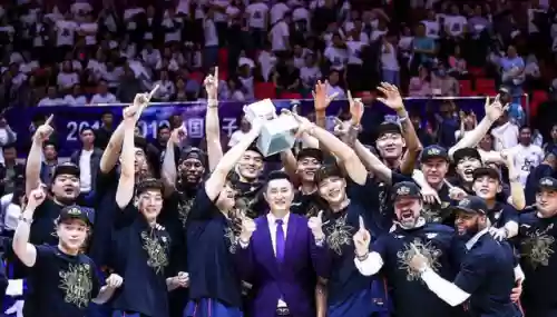 广东队历史第一阵容图片(广东队历届球员名单)插图8