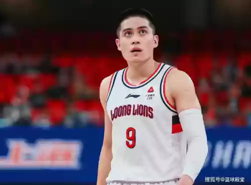 如此豪华阵容(云顶s10多才多艺玩什么阵容)插图1