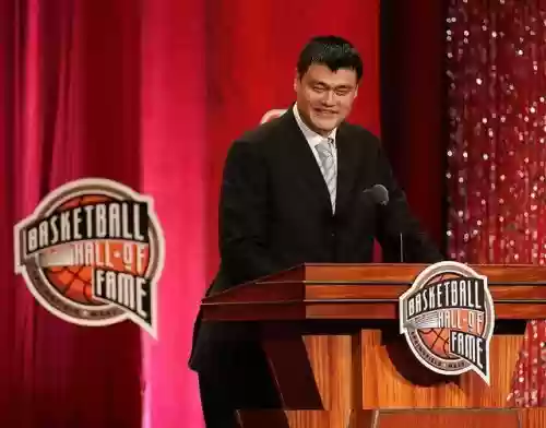 迪瓦茨最强阵容(娜维娅阵容推荐)