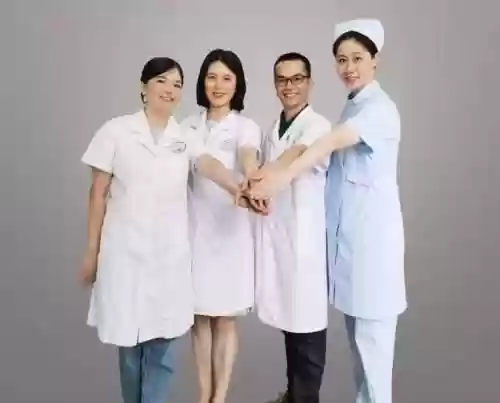 医生奇葩阵容插图